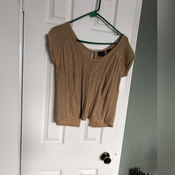 Never worn - women top - Picture 2 of 2